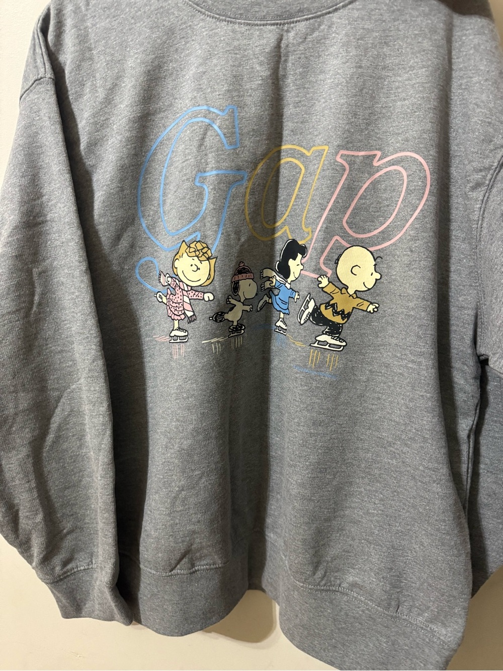 GAP Gray Peanuts Ice Skating Graphic Sweatshirt